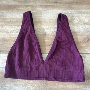 Victoria’s Secret PINK: lightly lined bra Size: Large